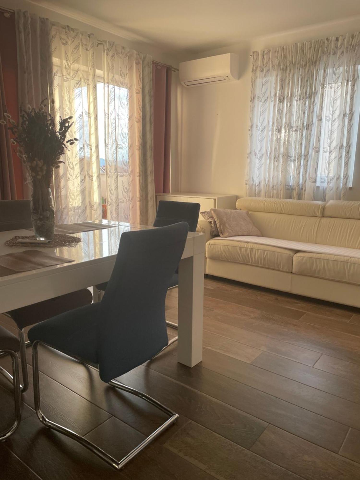 Blueberry Apartment โบล ภายนอก รูปภาพ